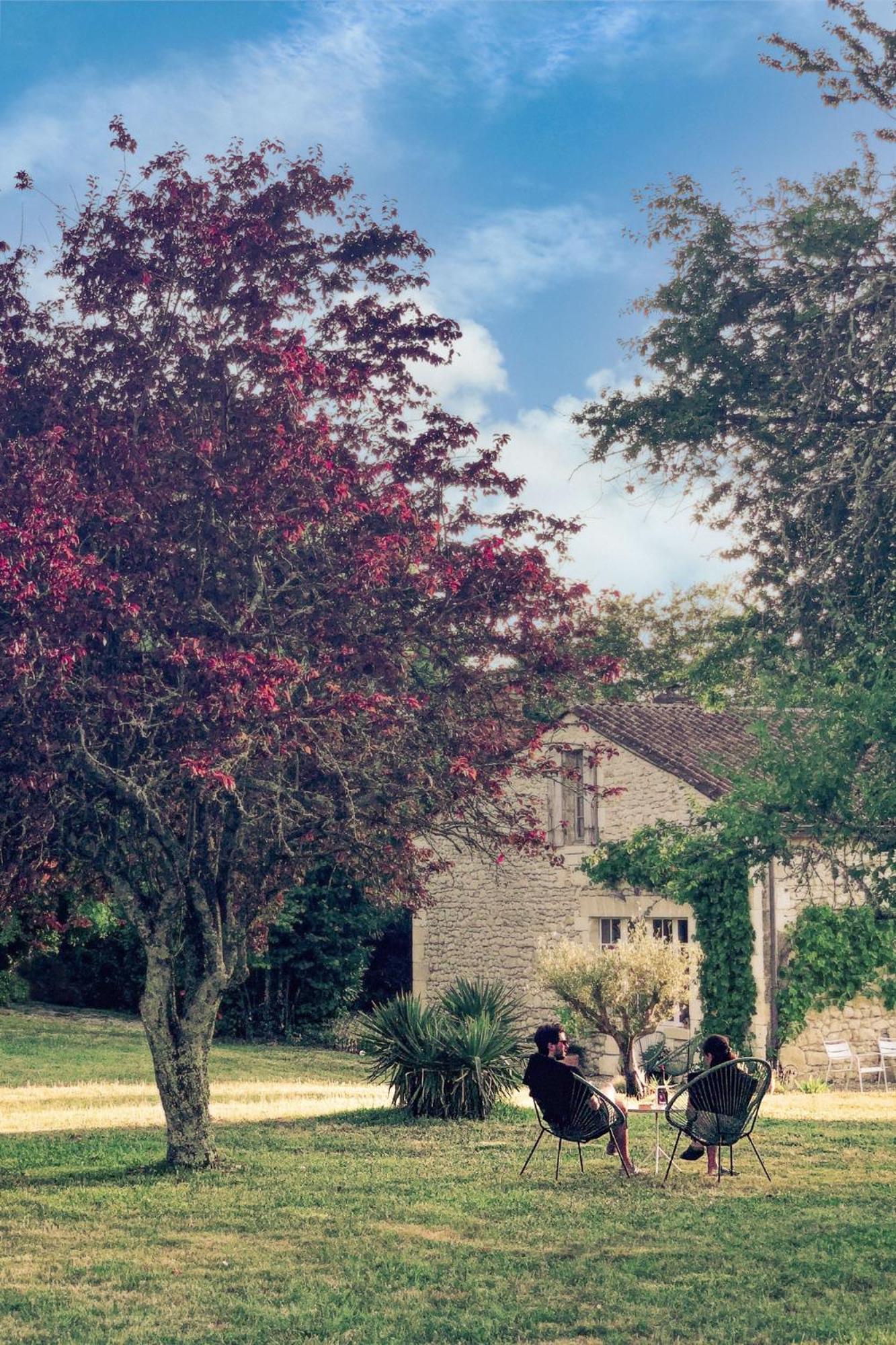 La Nuit & Le Jour Bed and Breakfast Vertheuil-en-Médoc Εξωτερικό φωτογραφία