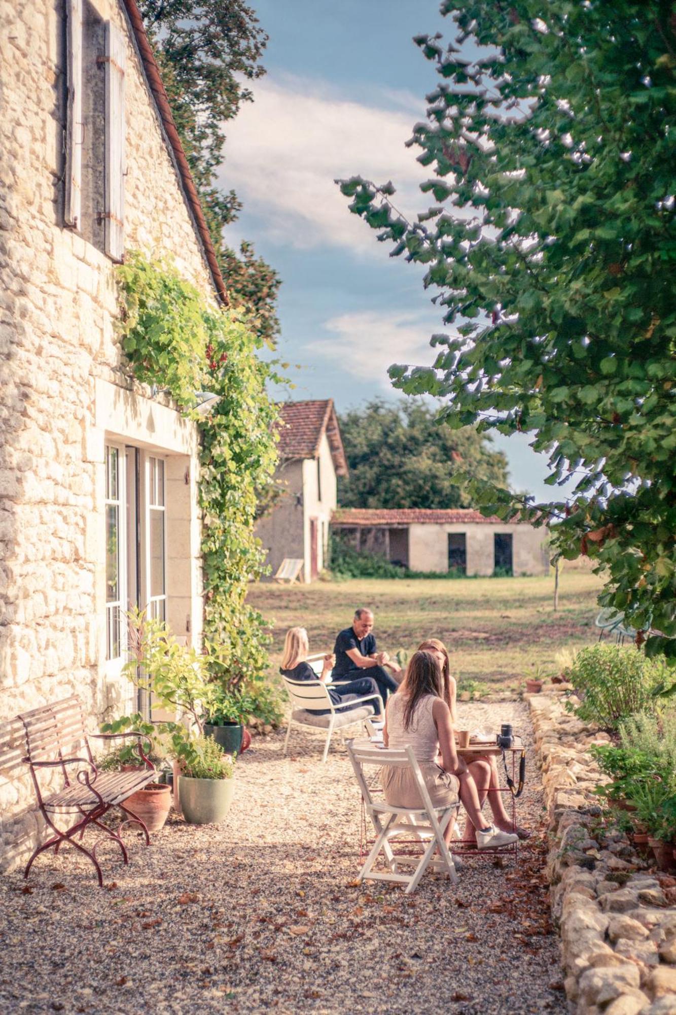 La Nuit & Le Jour Bed and Breakfast Vertheuil-en-Médoc Εξωτερικό φωτογραφία